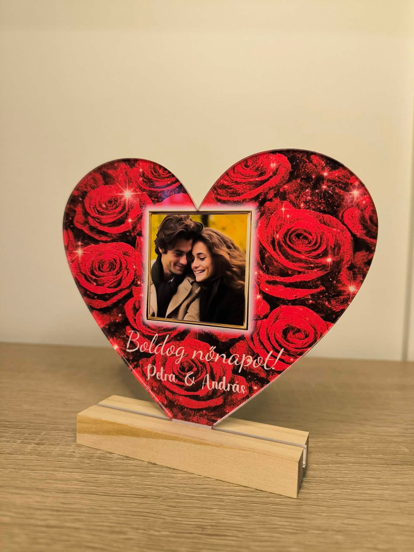 Fényképes nőnapi szív (nőnapi akció)