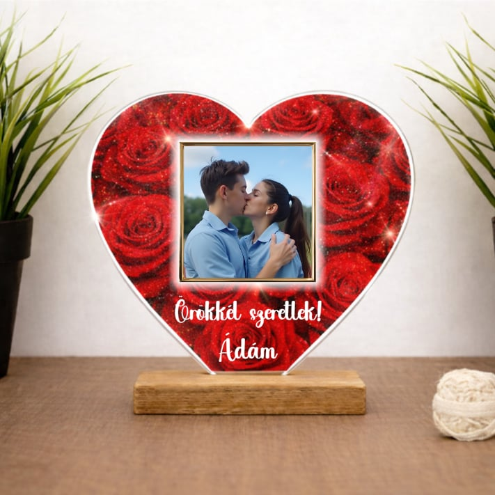 Fényképes nőnapi szív (nőnapi akció)